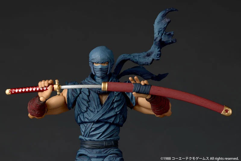 Ninja Gaiden Amazing Yamaguchi Revoltech Ryu Hayabusa Ninja Ver. Action Figure