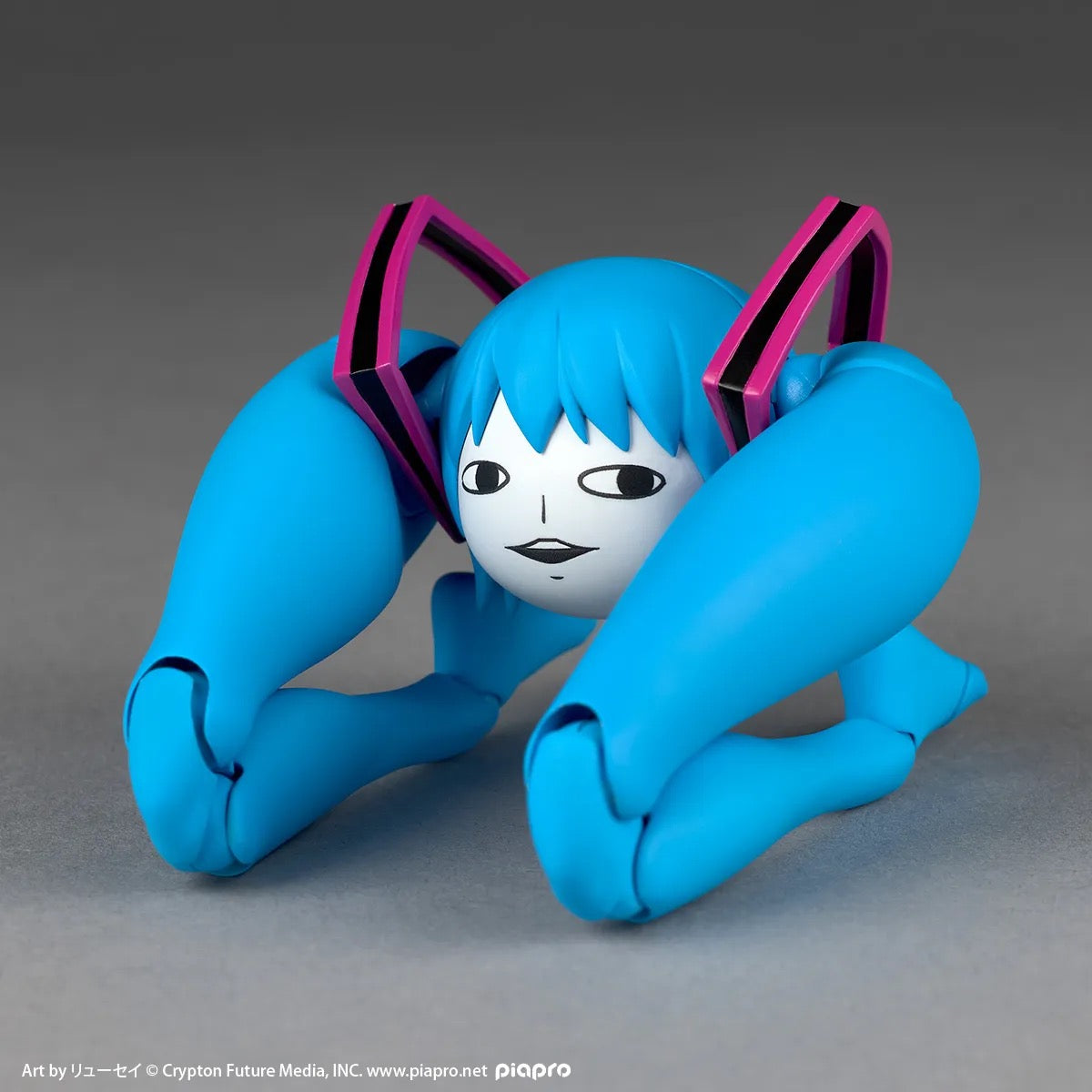 Hatsune Miku Revoltech Shiteyanyo Action Figure