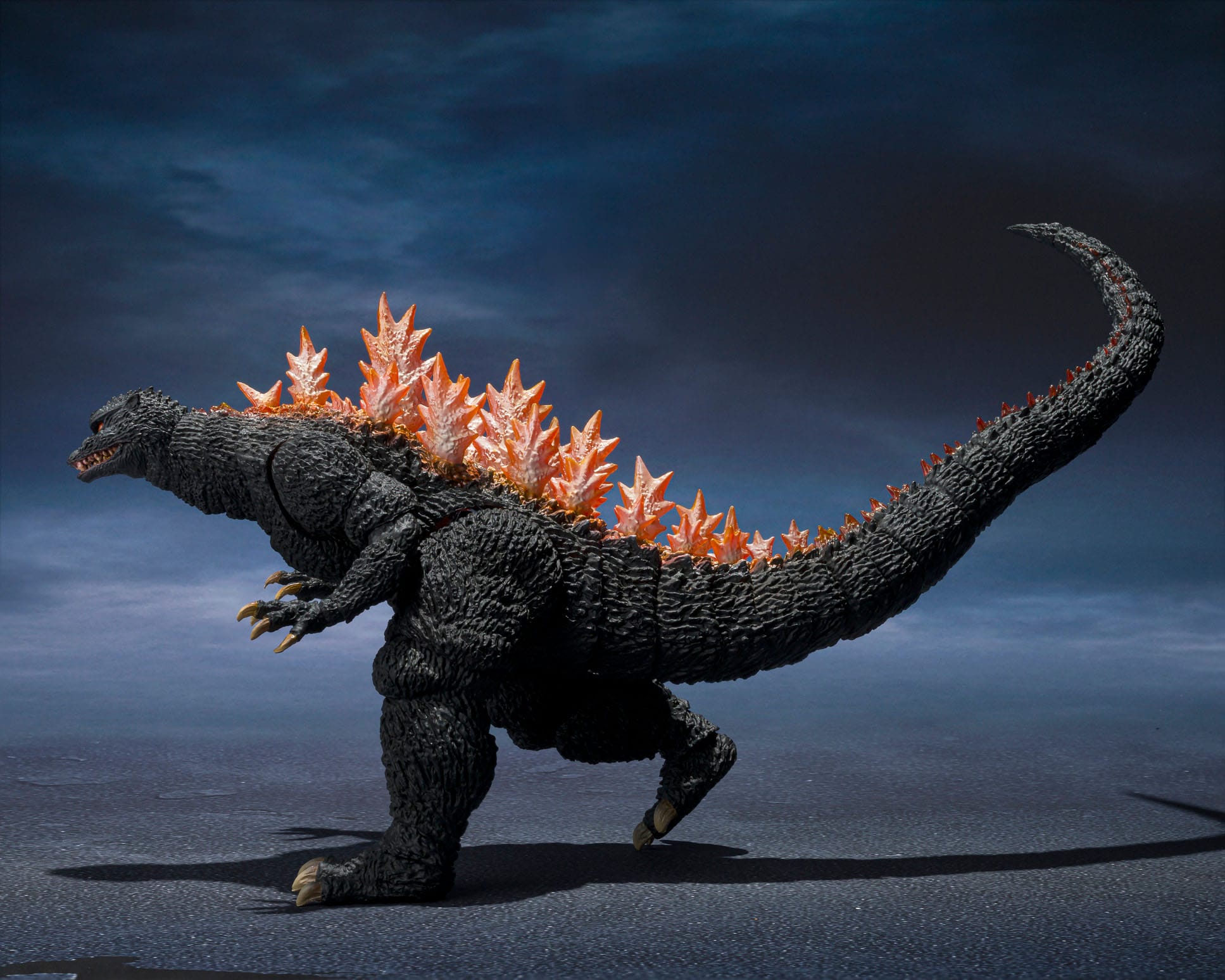 *PRE ORDER* Godzilla: Final Wars SH MonsterArts Action Figure Godzilla Heat Ray Ver. vs. New Gotengo (ETA JULY)