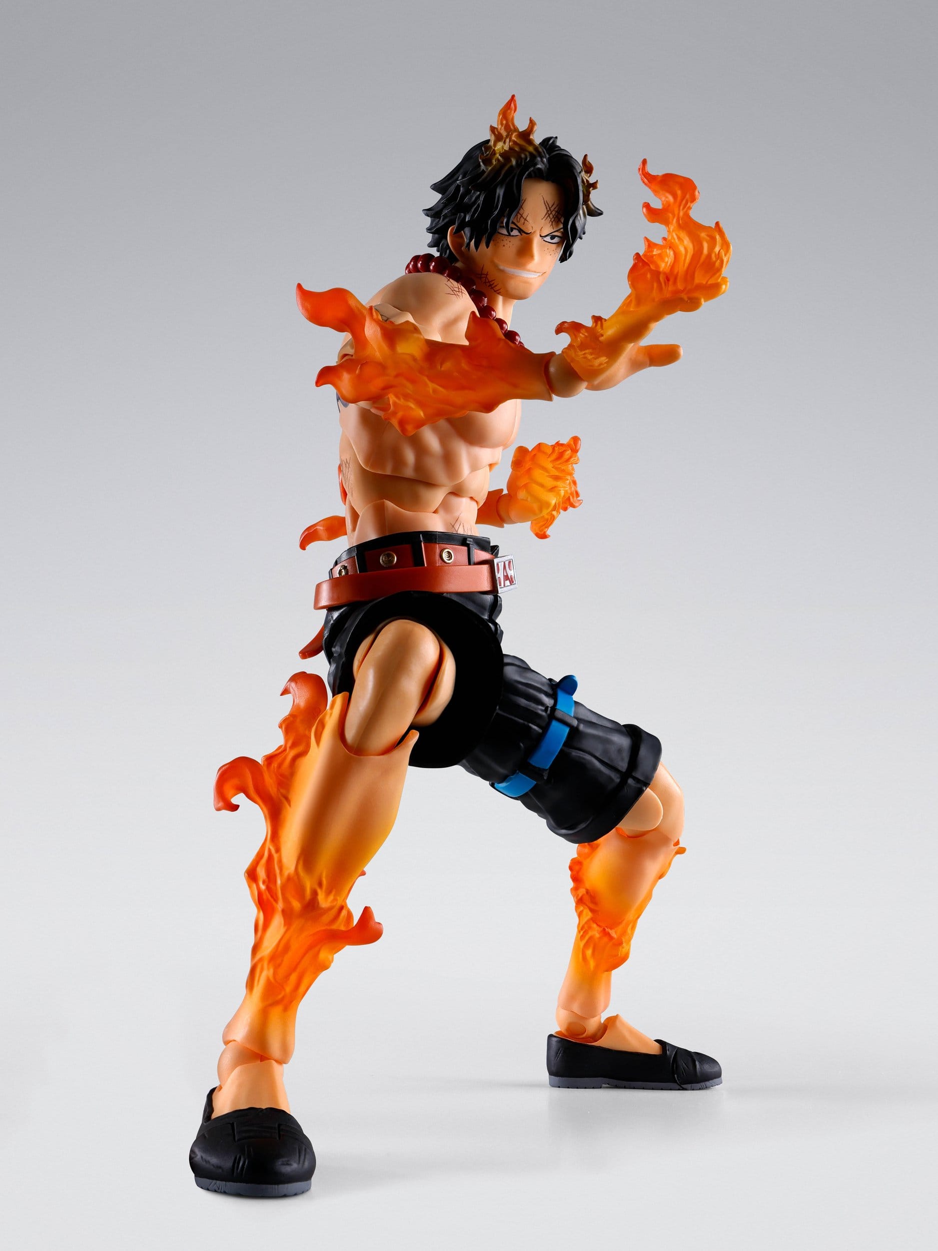 One Piece SH Figuarts Action Figure Portgas D. Ace - Marineford