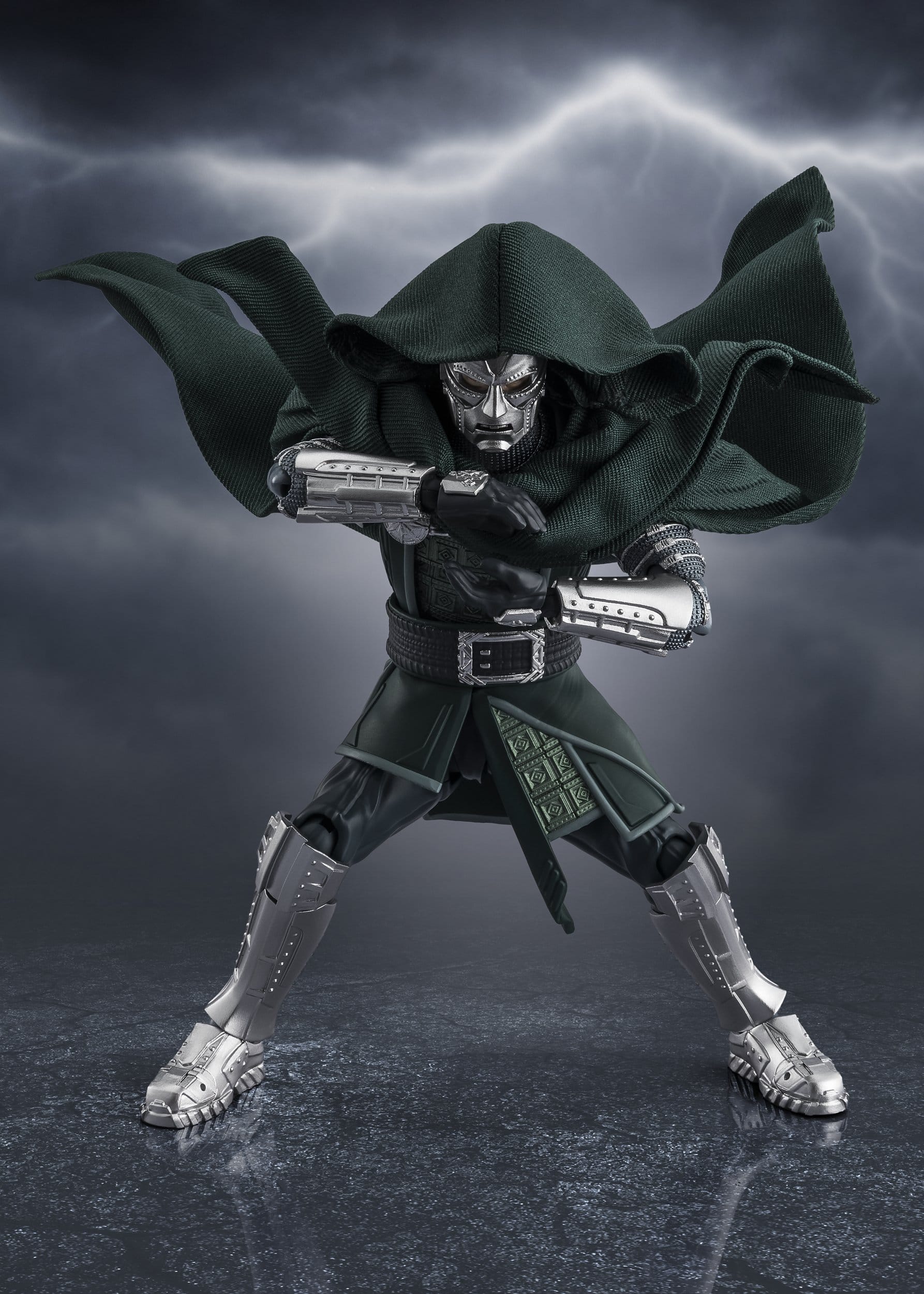 Marvel SH Figuarts Action Figure Doctor Doom (Avengers: Doomsday)