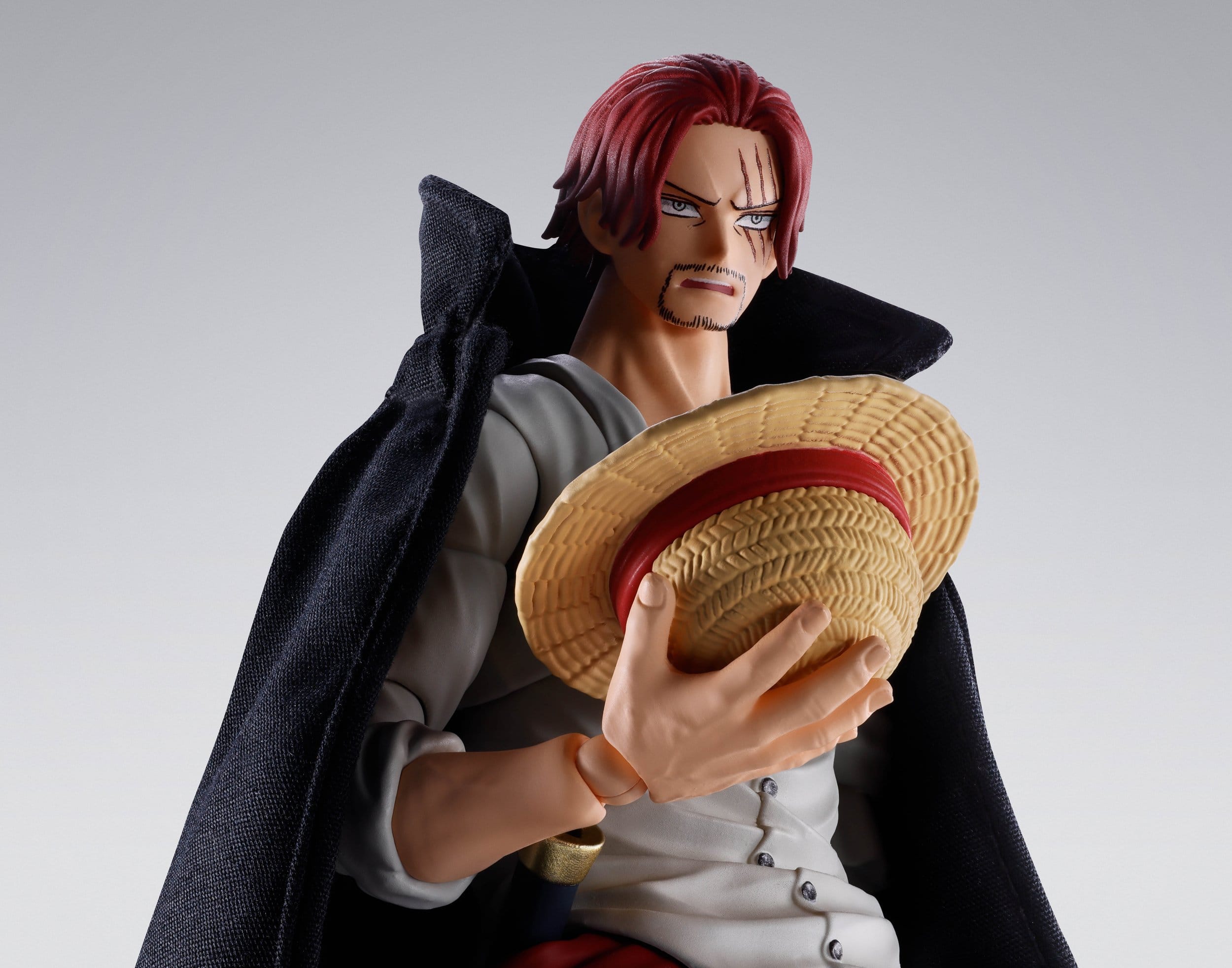 One Piece SH Figuarts Action Figure Shanks - Marineford