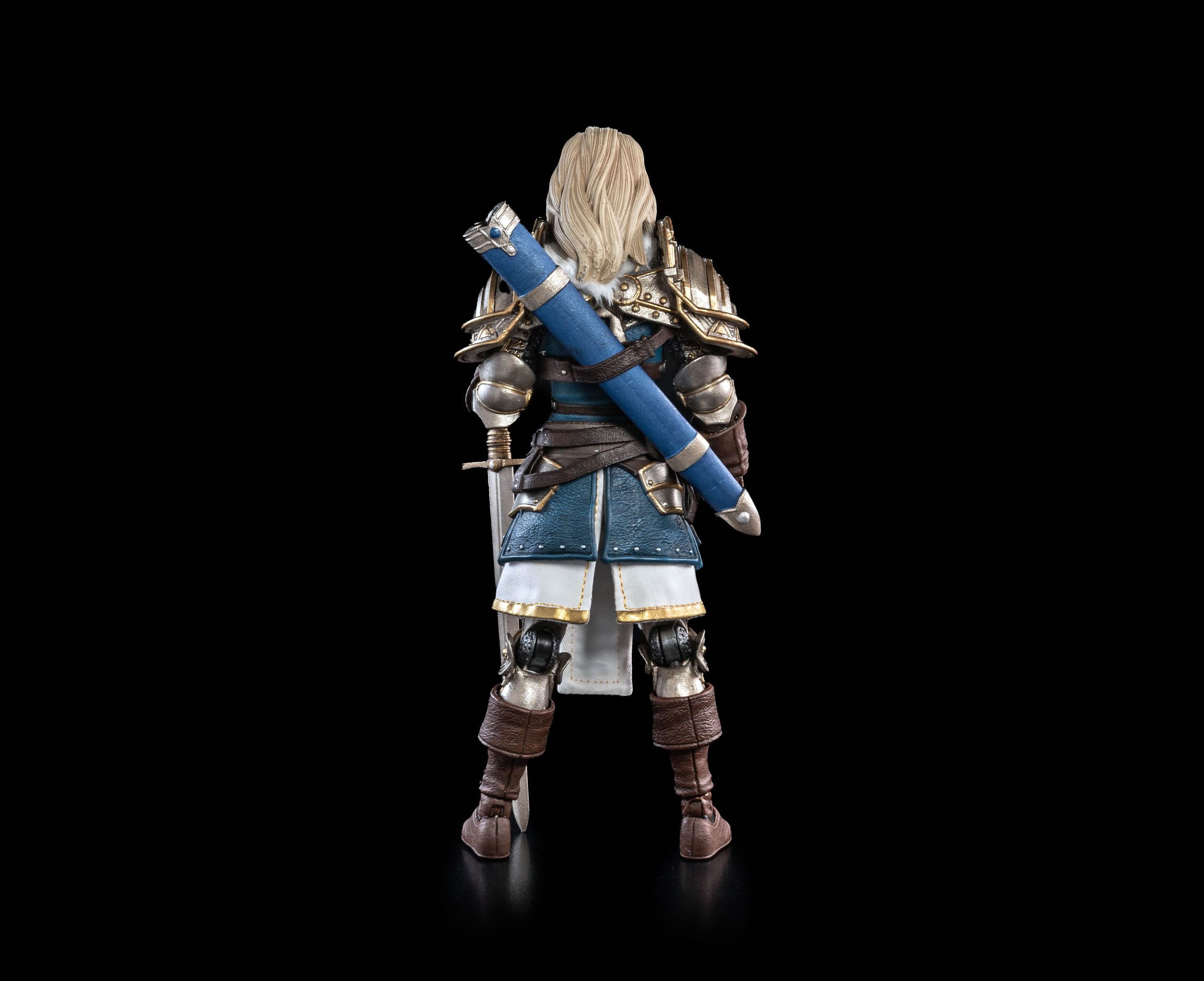*PRE ORDER* Mythic Legions Horror of Einsamall Action figure Commander Igraine (ETA AUGUST)