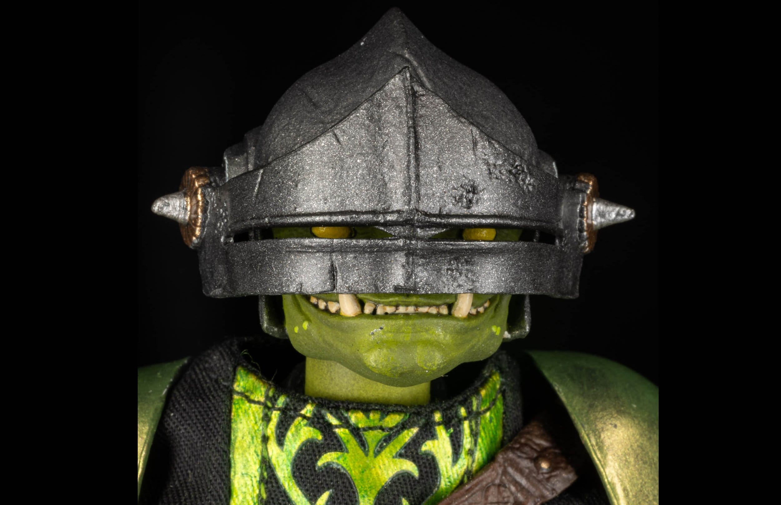 Mythic Legions Action Figure Paladin/Cleric Malignant Deluxe