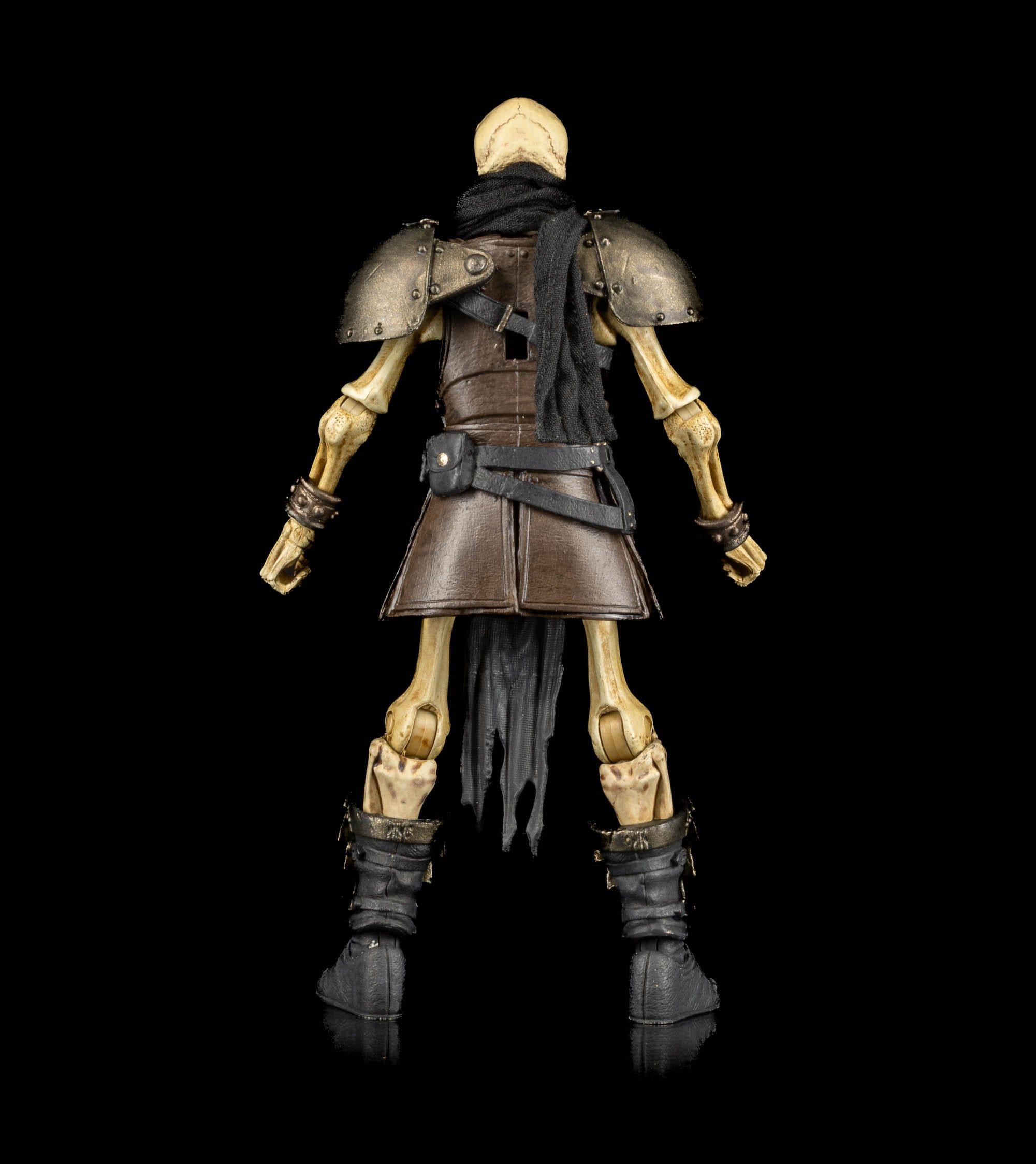 Mythic Legions Action Figure Rix the Skeleton Thief
