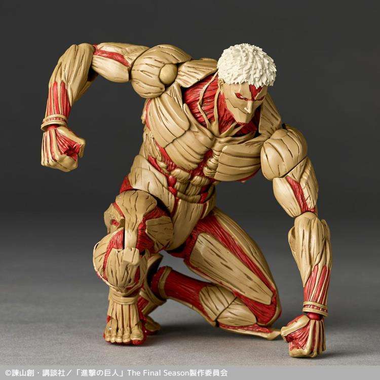 *PRE ORDER* Attack on Titan Amazing Yamaguchi Revoltech NR069 Armored Titan (Reiner Braun) Action Figure (ETA AUGUST)