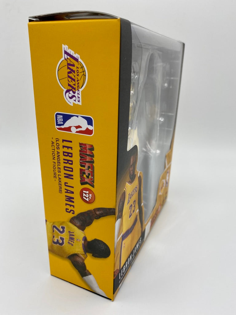LOS ANGELES LAKERS MAFEX No.127 LEBRON JAMES