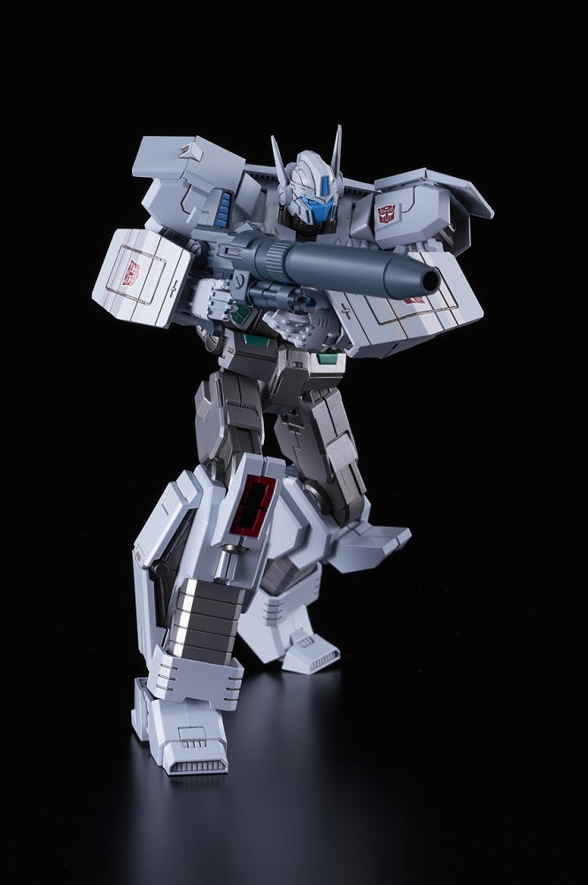 FLAME TOYS TRANSFORMERS ULTRA MAGNUS IDW MODEL KIT