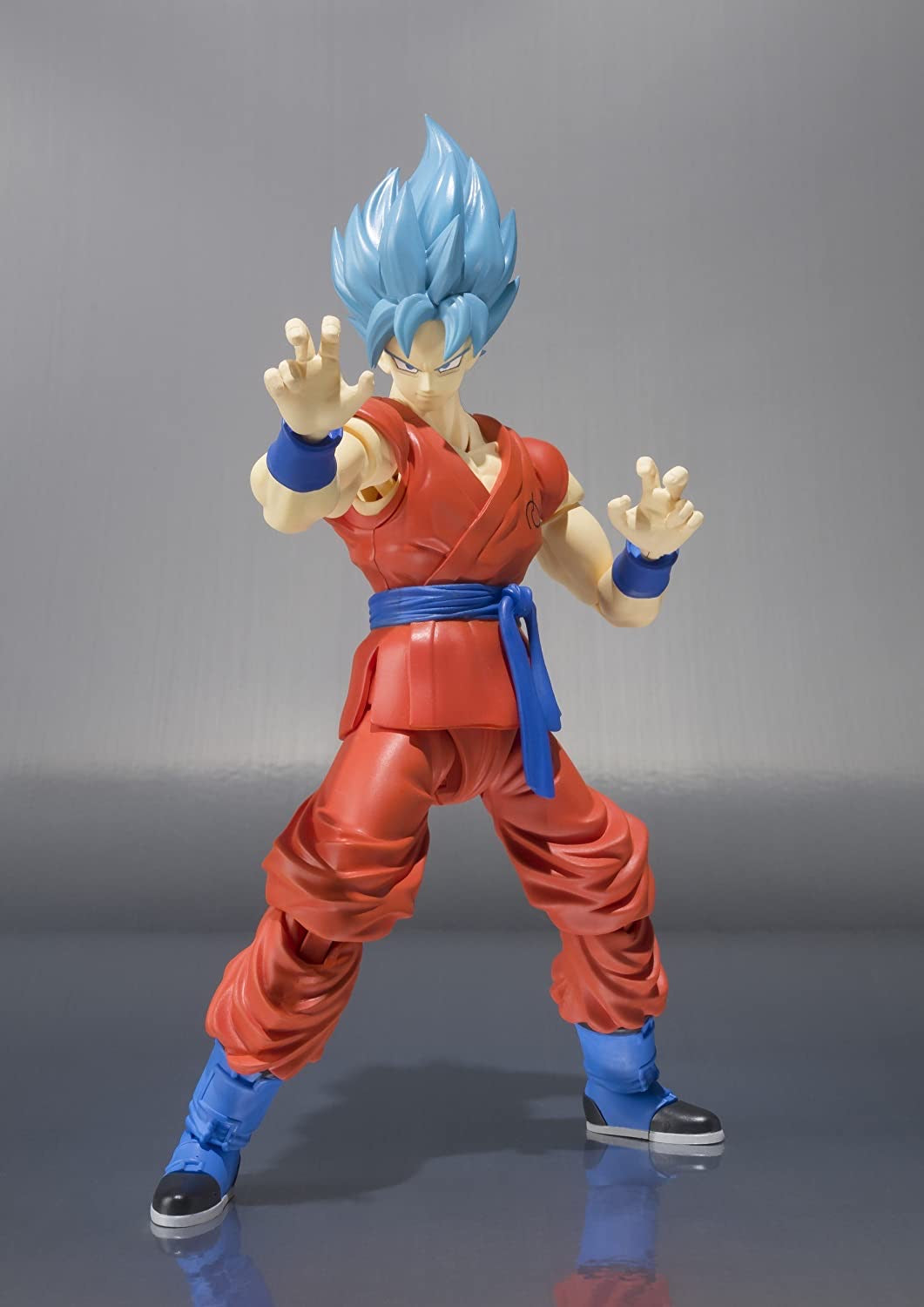 DRAGONBALL SUPER SH Figuarts God Super Saiyan Son Goku Resurrection F Ver.