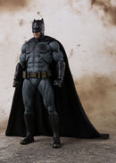 Batman Justice League S.H. Figuarts 15 cm