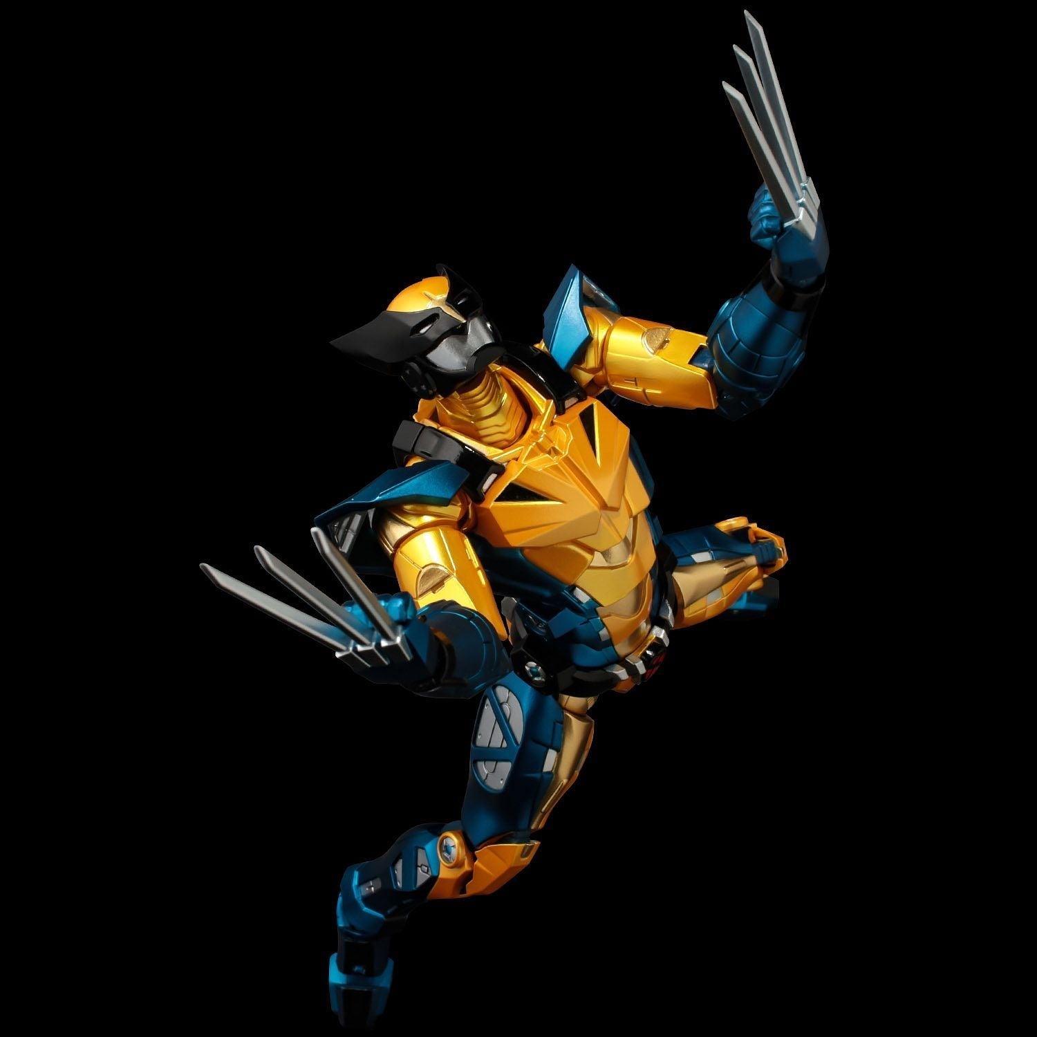 *CREASED BOX* Sentinel Fighting Armor Iron Wolverine Action Figure