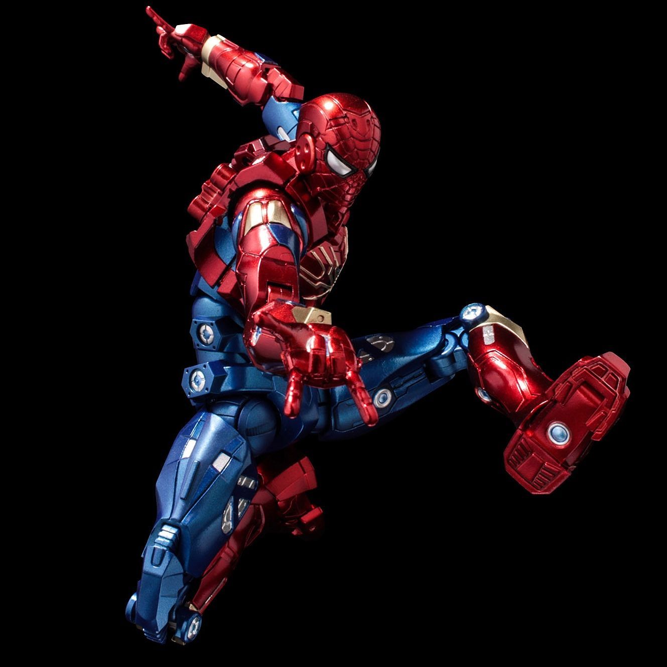 Sentinel Fighting Armor Iron Spider-Man Action Figure